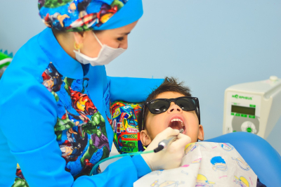 Jak przekonać dziecko do wizyty u dentysty?
